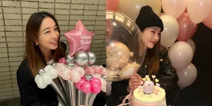 8 Foto Lee Min Jung Dapat Kejutan Baby Shower, Anak Keduanya Berjenis Kelamin Perempuan