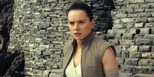 8 Foto 'STAR WARS: THE LAST JEDI' Baru Dirilis, Simak Yuk!