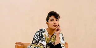 8 Potret Adu Gaya Priyanka Chopra Zaman Now dan Usia 17, Sudah Kece Dari Dulu