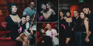 8 Potret Aming di Pesta Ulang Tahun Pacar Brondong Wulan Guritno, Dada Palsu ala Drag Queen Jadi Sorotan