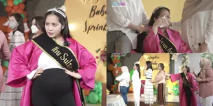 8 Potret Baby Sprinkle Nagita Slavina yang Digelar Meriah Banget, Kejutannya Bikin Banjir Air Mata - Dihadiri Aurel hingga Lesti