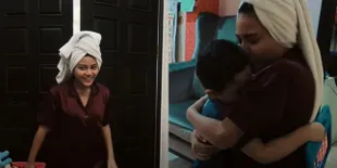 8 Potret Bahagianya Aurel Hermansyah Bertemu Adik-adiknya Setelah Isolasi, Langsung Menyuapi Arsya - Masak Buat Arsy