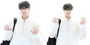 8 Potret Byeon Woo Seok di Bandara Menuju Indonesia, Tampil Casual Tetap Wajahnya Rupawan