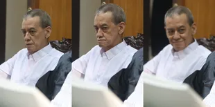 8 Potret Fariz RM Jalani Sidang Kasus Narkoba, Istri Tercinta Hadir Sekalian Jenguk