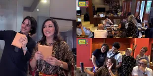 8 Potret Irwan Mussry Bagi THR ke Anak-anak Maia Estianty, Al El Dul Bahagia Dapat Amplop Super Tebal!
