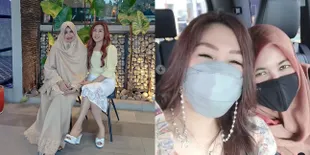 8 Potret Kebersamaan Ibunda Alvin Faiz dan Larissa Chou yang Jadi Sorotan, Rukun dan Sama-sama Sabar