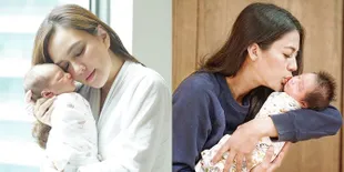 8 Potret Manis Seleb Ibu Baru Gendong Anak Bayi Pertama Mereka, Ada Shandy Aulia Sampai Paula Verhoeven