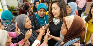 8 Potret Nafa Urbach Kunjungan Kerja ke Wonosobo, Terima Kritik Sebagai Pengingat Kinerja