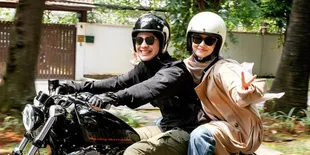 8 Potret Natasha Rizky Dibonceng Sosok yang Dikira Cowok Naik Moge, Outfitnya Dipuji Netizen