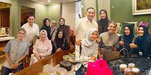 8 Potret Ruben Onsu Halalbihalal Bersama Desy Ratnasari dan Seleb Senior, Ngumpul di Hari ke-11 Lebaran
