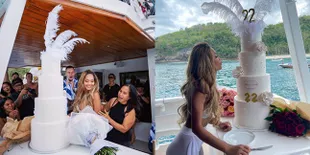 8 Potret Ultah Mewah Alyssa Spischak Anak Ustaz Derry, Bertema 'Angel' Digelar di Atas Yacht Pribadi