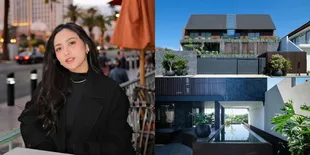 8 Potret Villa Baru Rachel Vennya di Bandung, Didesain Mewah dengan Kolam Renang dan 3 Kamar Tidur - Banjir Pujian 