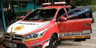 8 Potret Viral Mobil Haji Sugandi Sultan Subang, Berlapis Emas Batangan dan Berlian Rp 40 Milyar