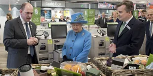 9 Makanan Yang Dimakan Ratu Elizabeth, Bisa Kamu Buat Sendiri Loh