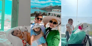 9 Potret Baby Ukkasya Anak Zaskia Sungkar dan Irwansyah Liburan Perdana ke Labuan Bajo, Anteng Banget - Gemas Saat Tes PCR