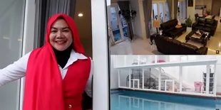 9 Potret Rumah Baru Sarita Abdul Mukti, Punya Dua Kolam Renang dan Ada Kandang Kucing Dilengkapi AC