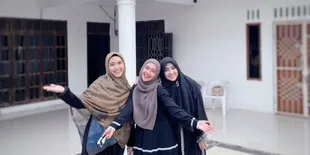 9 Potret Rumah Masa Kecil Oki Setiana Dewi & Ria Ricis di Batam, Bakal Direnovasi Jadi Pondok Untuk Penghafal Al Qur'an