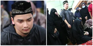 9 Potret Wajah Sedih Alvin Faiz di Pemakaman Adik Tercinta, Tak Kuasa Tutupi Rasa Kehilangan