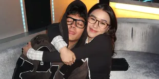 Akhirnya Lula Lahfah Posting Foto Mesra Bareng Reza Arap, Go Publik Beneran