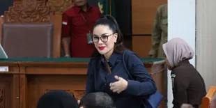 Asal Usul Uang Rp350 Juta Terungkap, Nikita Mirzani Sebut Pemberian Ikhlas dari Shella Saukia