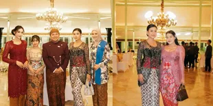 Aura Mahal! 8 Potret Awkarin Kenakan Kebaya ke Solo Gala Dinner