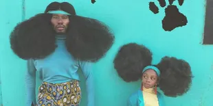 Ayah dan Anak Ini Bikin Dunia Maya Gemas Dengan Rambut Kribonya