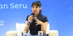 Ayu Dewi Dukung Pemerataan Pendidikan Lewat Pembelajaran yang Menyenangkan dari Orangtua Kepada Anak