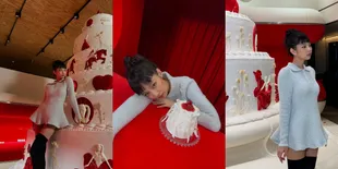 Berkolaborasi dengan Brand Dessert, 8 Potret Cantiknya Jennie BLACKPINK Bergaya Retro - Disebut Mirip Audrey Hepburn