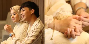 Bling-Bling! 15 Foto Dinda Hauw & Rey Mbayang Pakai Sederet Aksesoris Mewah di Acara Preskon: Jam Rolex - Bros Chanel