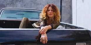 Booming Lewat Lagu ‘First Love’, Intip 10 Foto Terbaru Dari Nikka Costa Yang Kini Hidup Jauh Dari Sorotan!