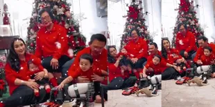BTS Pemotretan Natal Keluarga Ahok - Puput, Riweuh Tapi Seru Karena Yosafat dan Sarah