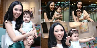 Bulat Menggemaskan, Ini Aksi Lucu Baby Gempi Saat Manja ke Gisel