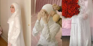 Cantik Dalam Kesederhanaan, 10 Potret Detail Penampilan Larissa Chou Saat Akad Nikah - Pakai Gaun Satin Serba Putih
