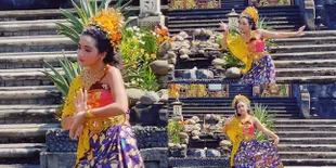Cantik Mirip Sang Mama, 8 Potret Pesona Leticia Joseph Anak Sheila Marcia dan Anji Pakai Baju Adat Bali