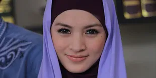 Cantiknya Donita Tampil Berjilbab di Sinetron Aku Bukan Malaikat