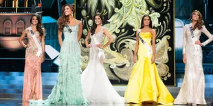 Cantiknya Para Kontestan Miss Universe Dalam Gaun Malam