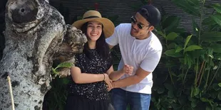 Chicco Jericho - Chelsea Islan Bareng di Bali, Bukti Pacaran?