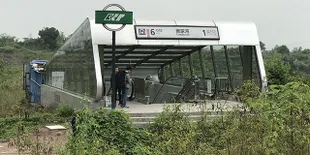 China Membangun Stasiun Bawah Tanah di Daerah Antah Berantah
