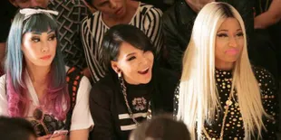 CL 2NE1 Nonton Fashion Show Bareng Nicki Minaj
