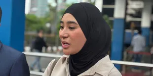 Clara Shinta Resmi Laporkan Mantan Suami Pertama Berinisial DG