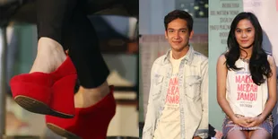 Coba Tebak Foto Sepatu Siapa Ini - Edisi MARMUT MERAH JAMBU