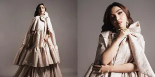 Cuek Disentil Soal Millen Cyrus yang Mau Nikah, Ini 10 Potret Ashanty Tampil Cantik Bak Boneka di Photoshoot Terbaru - Tak Terlihat Usianya Nyaris Kepala 4