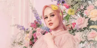 Curhat Kehilangan Job Usai Berhijab, 9 Potret Cut Meyriska yang Dipuji Makin Cantik Setelah Hijrah