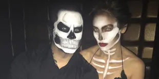 Dari Cantik - Seram, Saat Para Popstars Dunia Berkostum Halloween