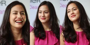 Demi Jerawat, Pevita Pearce Rela Cuci Muka di Atas Gunung