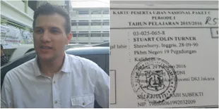 FOTO Stuart Collin & Kartu Ujiannya Ikuti Paket C Demi Lulus SMA!