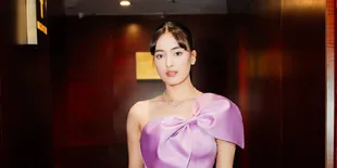 Deretan Film dan Series Mawar Eva de Jongh yang Tayang di Netflix, Terbaru LUKA, MAKAN, CINTA 