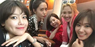Deretan Selfie Cantik SNSD di Indonesia, Cute Manja Menggemaskan