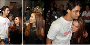 Detik-Detik Pelukan Mesra Shaheer & Ayu Ting Ting, Bikin Mupeng