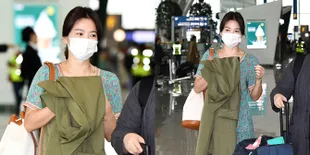 Detik-Detik Song Hye Kyo Kembali Ketahuan Tak Pakai Cincin Nikah